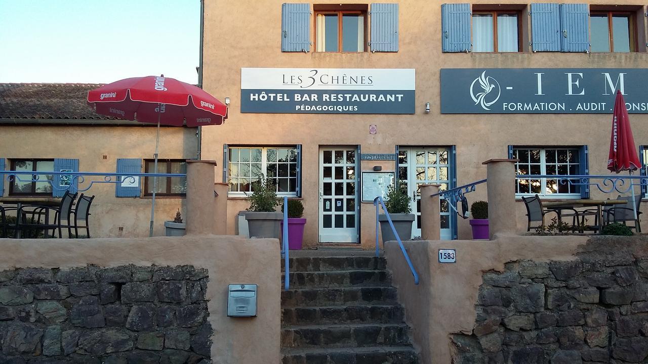 Hotel Restaurant Les 3 Chenes Fréjus Eksteriør billede